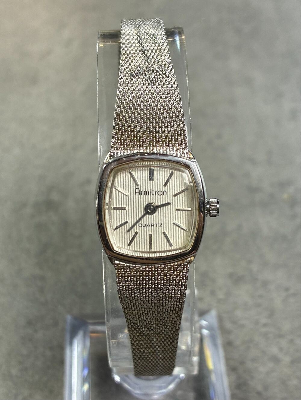 Vintage Armitron Women's Quartz Watch Silver Floral Mesh Band Tonneau Working